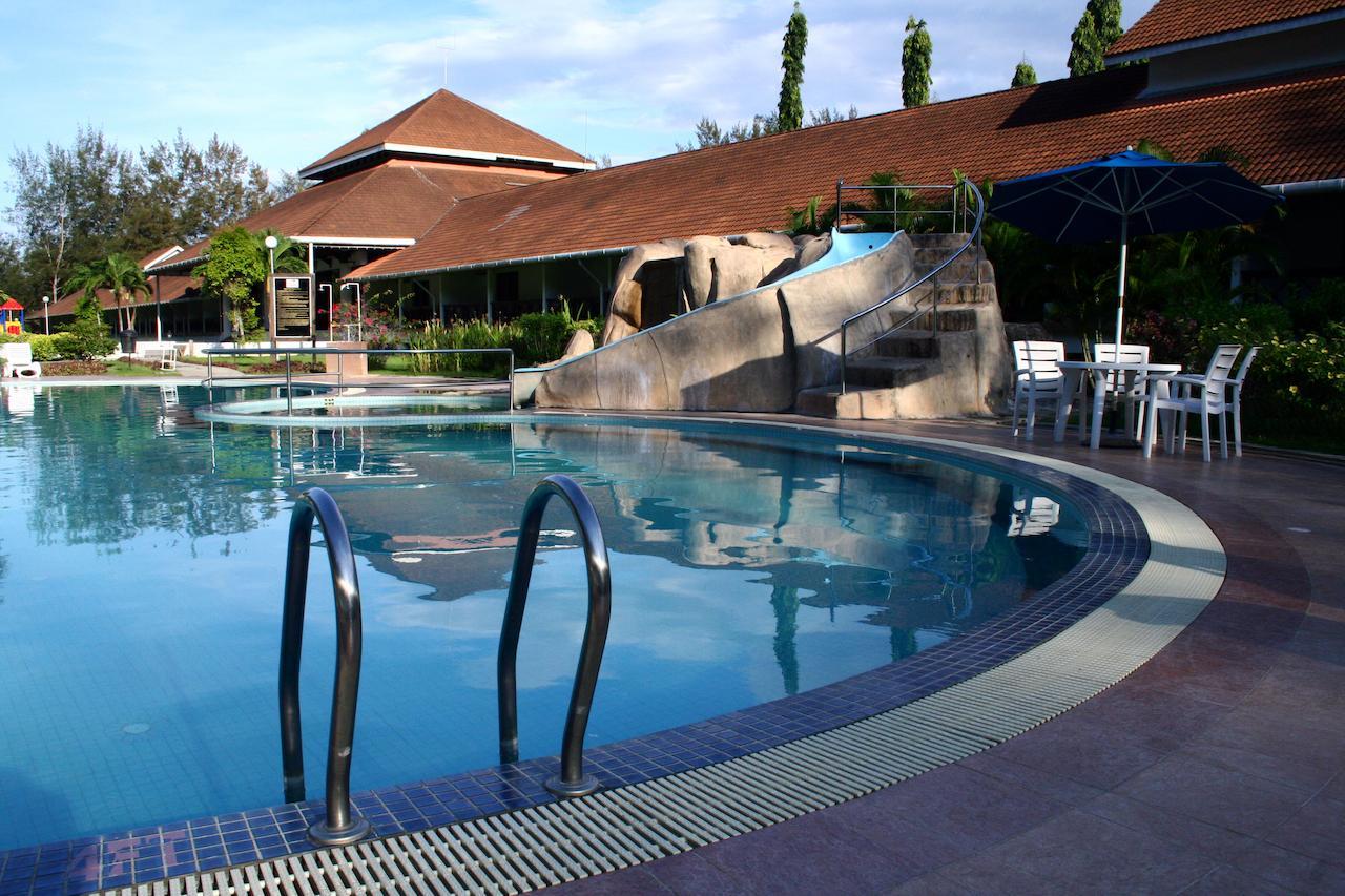 Hotel Felda Residence Sahabat Kampong Ateamu Exterior foto