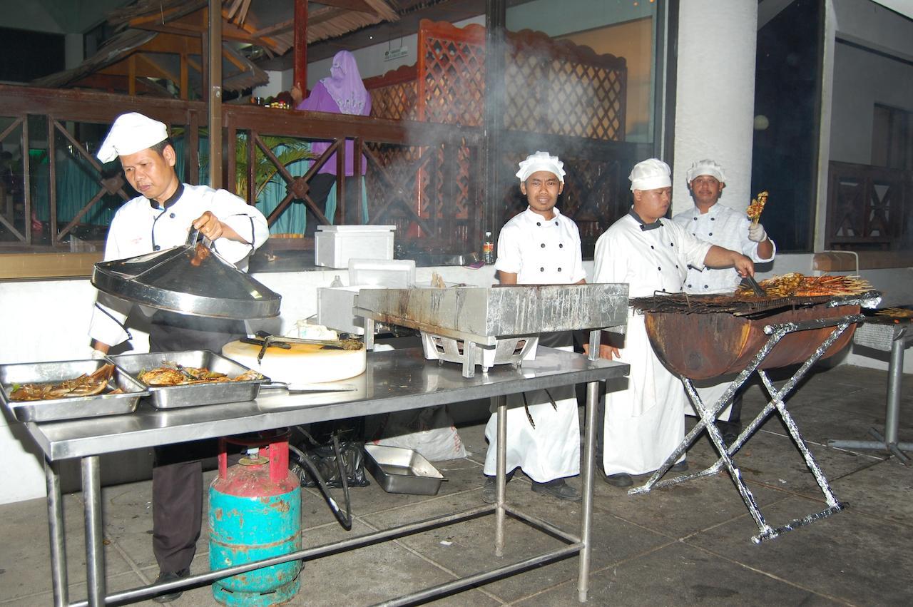 Hotel Felda Residence Sahabat Kampong Ateamu Exterior foto