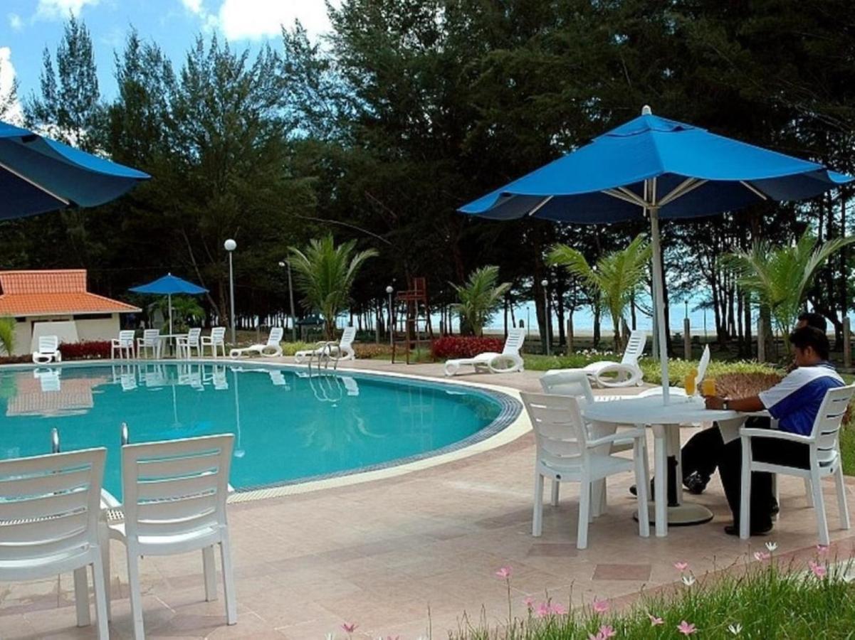 Hotel Felda Residence Sahabat Kampong Ateamu Exterior foto